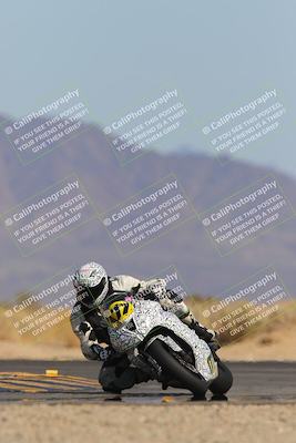 media/Mar-22-2025-CVMA (Sat) [[462c0ffedb]]/Race 13-Amateur Supersport Middleweight/